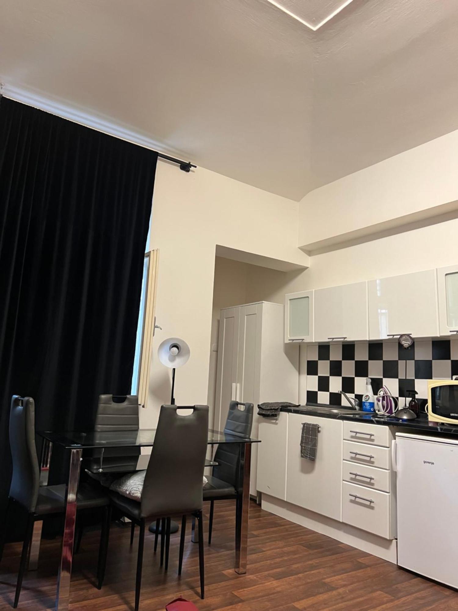 Apartment Moon Prague Extérieur photo