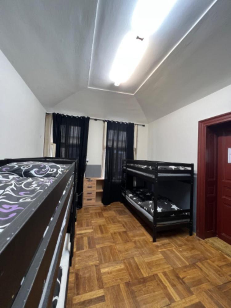 Apartment Moon Prague Extérieur photo